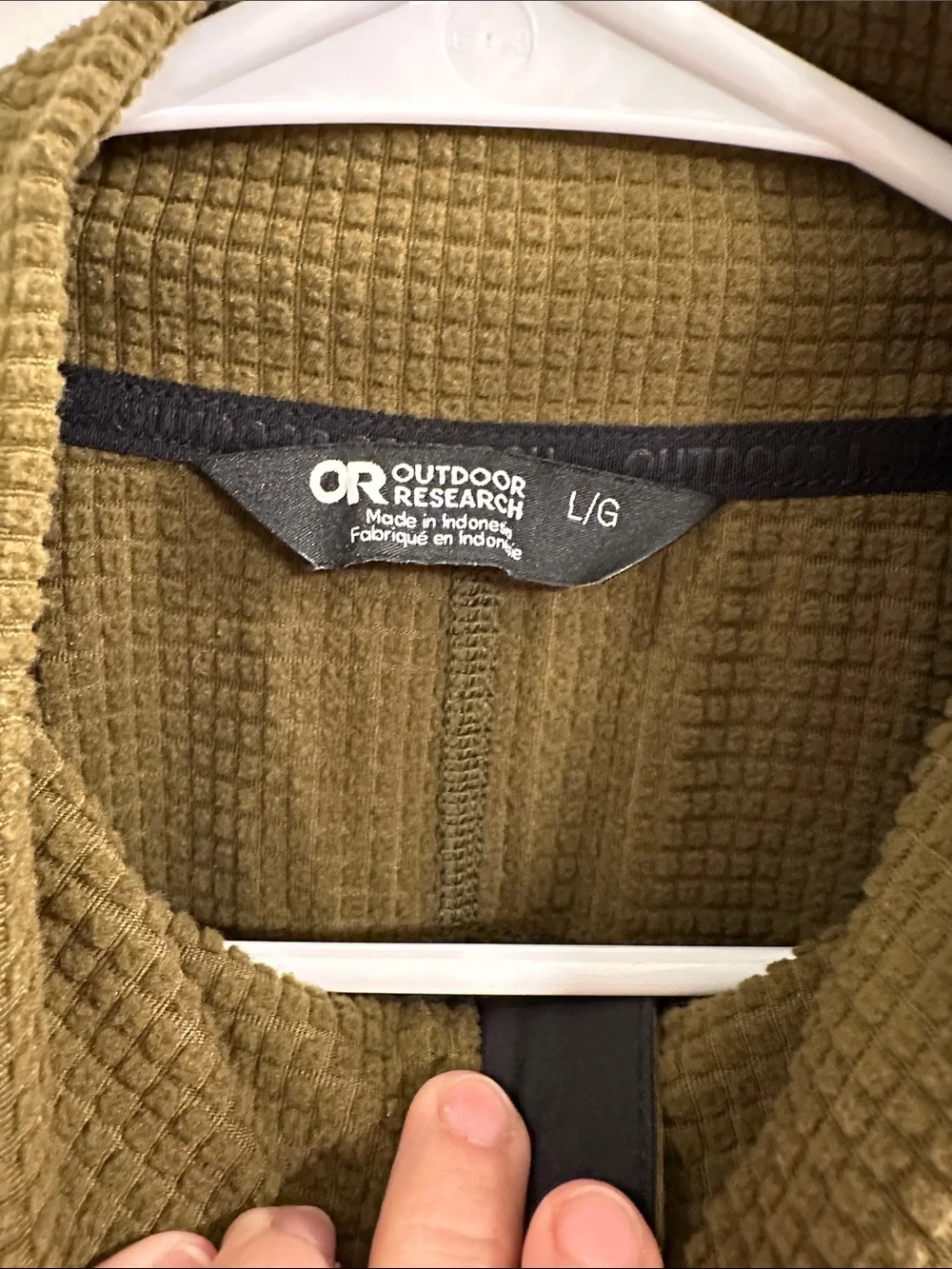 Outdoor Research Vigor Olive Green Quarter-Zip Pullover - men’s large